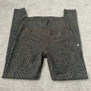 ALO Yoga Airlift Legging, Animal Print, Size Large